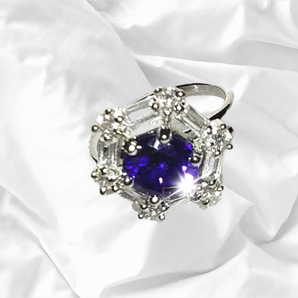 Amethyst Cocktail Ring - Picture 6 of 9